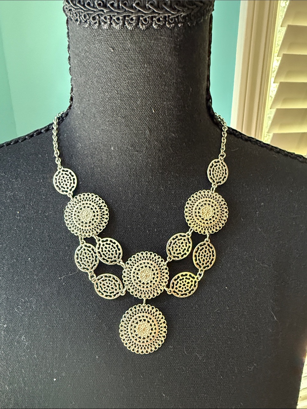 Delicate Silver Tone Filigree Statement Necklace & Earring Set